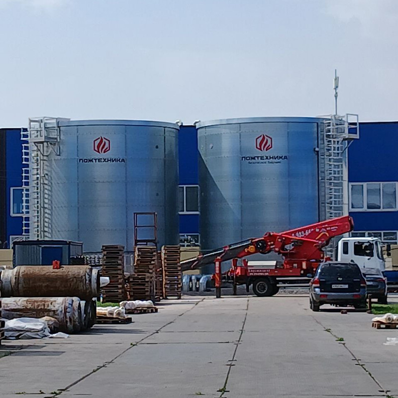 Наклейка плёнки для компании «Пожтехника» в г. Осеево Наклейка плёнки для компании «Пожтехника» в г. Осеево